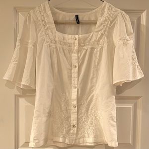 Sacred Threads white button down with embroidery & clear sequin accents Size S